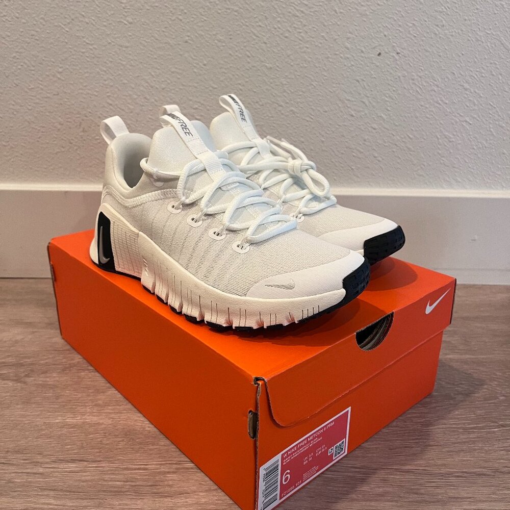 Brand New - Women's Nike Free Metcon 6 Premium - All White Size 6